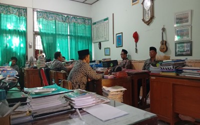 MIN 1 Gunungkidul Gelar Rapat  Persiapan, Pemberangkatan, dan Pemantapan KOSMA Tingkat Kabupaten